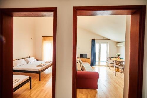 Apartments Mont