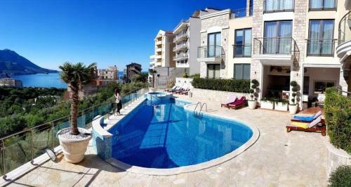 Luxury Apartment Budva