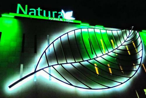 Hotel Y Villas Natura