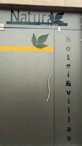 Hotel Y Villas Natura