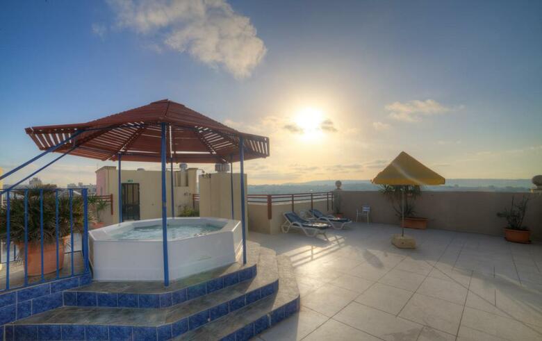 Bella Vista Hotel