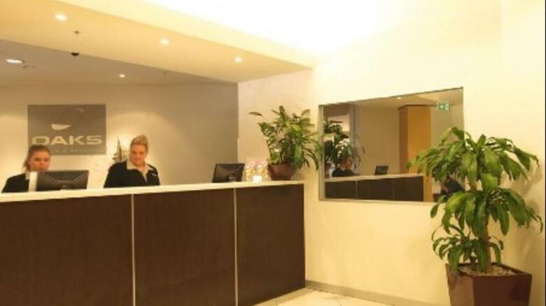 Hotel Oaks On Lonsdale