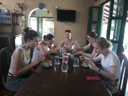 Hostal Wild Horizons Guest House