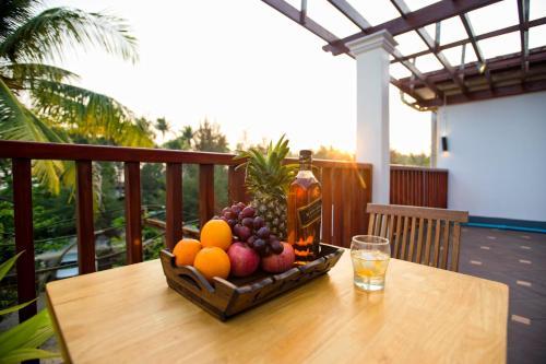 Bed & Breakfast Ngapali Banyan Boutique Hostel