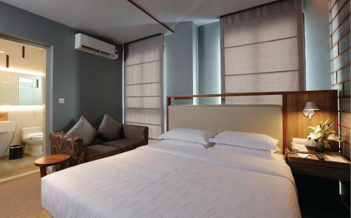 The Link Yangon Boutique Hotel