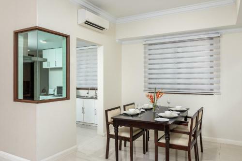 Apartamentos Pyay Garden Residence
