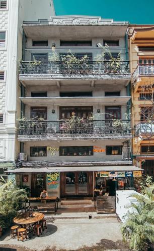Shwe Yo Vintage Hostel