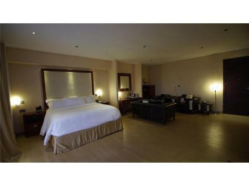 Pearlwort Hotel And Suites