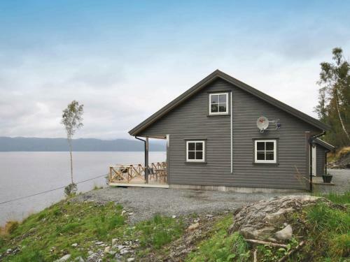 Holiday Home Vormestrandvegen