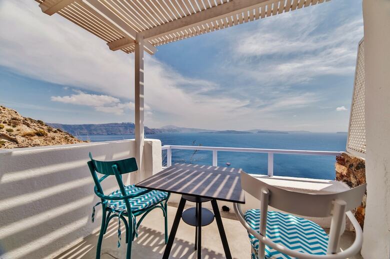 Aparthotel Armeni Village