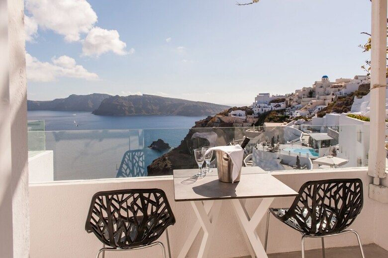Aparthotel Armeni Village