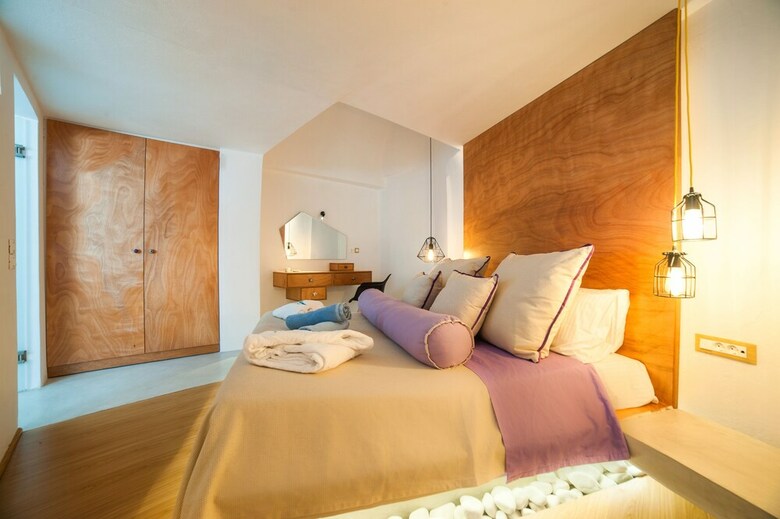 Aparthotel Armeni Village