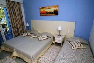 Kivo Hotel & Suites