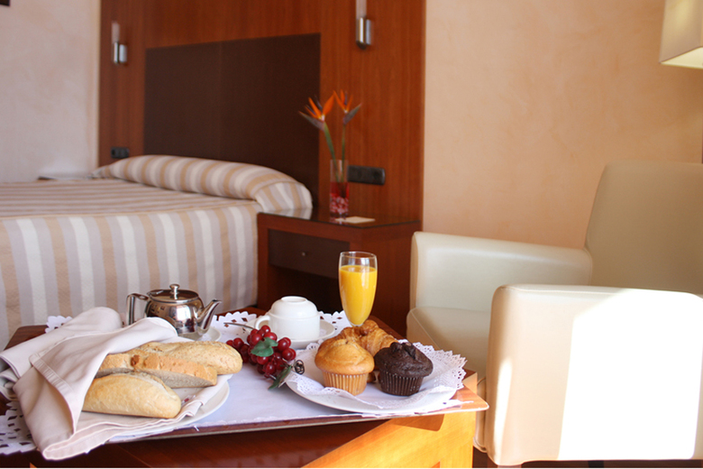 Hotel Montera Plaza