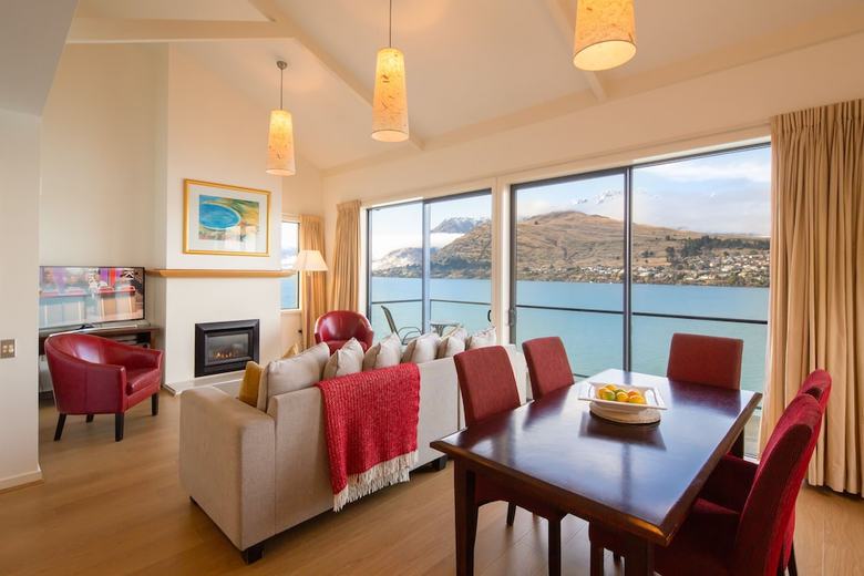 Aparthotel Villa Del Lago