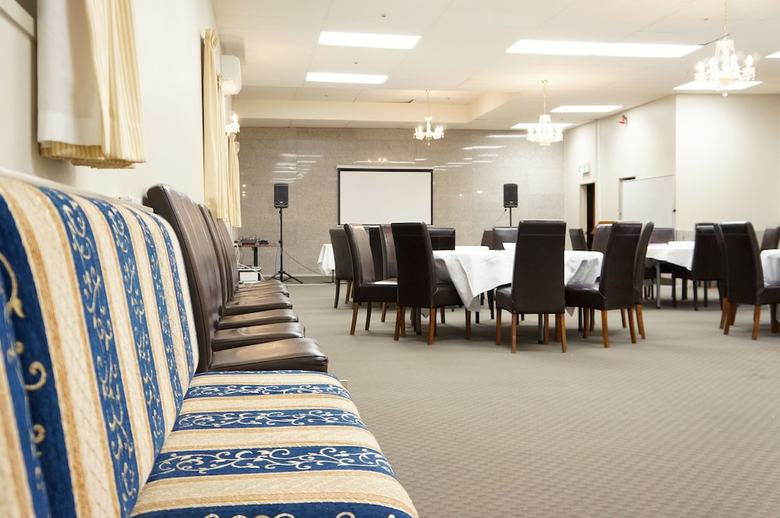 The Victoria Hotel Dunedin
