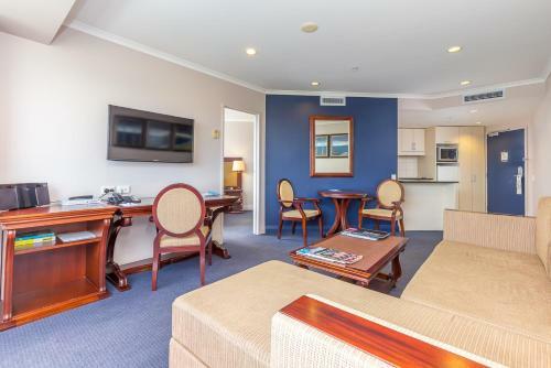 Spencer Apartments