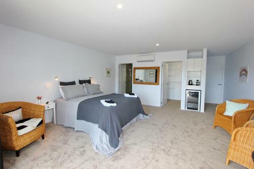Aotea Bed And Breakfast