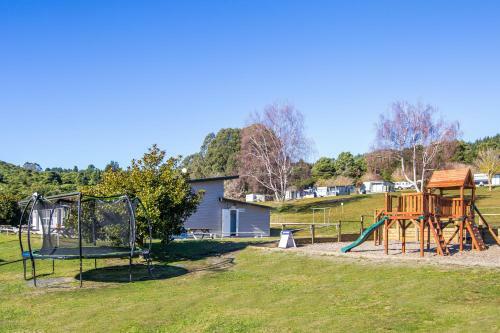 Motutere Bay Holiday Park