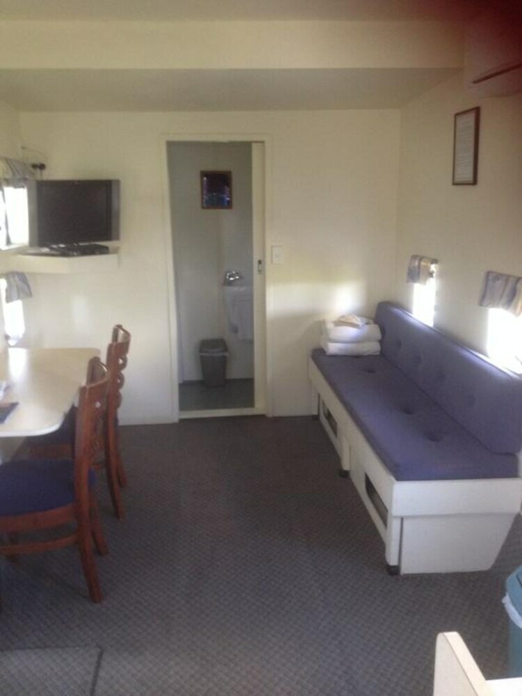 Woodlyn Park Motel