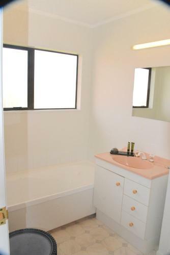 3 Brunton Place