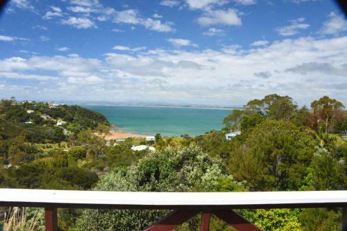20 De Surville Road