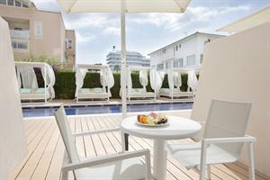 Hotel Playa De Muro Suites