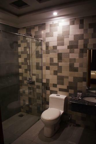 Grand Millennium Hotel
