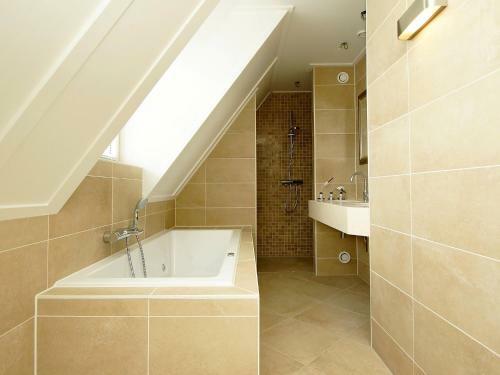 Hotel Holiday Home 6p. Wellnesswoning