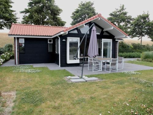 Modern Holiday Home In Kattendijke Near Beach