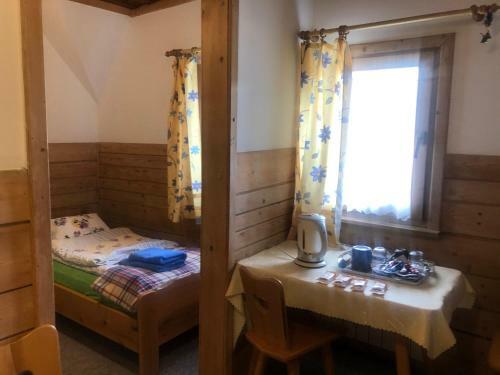 Camping Harenda Pokoje Go?cinne I Domki