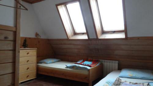 Camping Harenda Pokoje Go?cinne I Domki