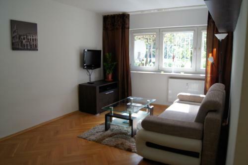 Chmielna By Rental Apartments