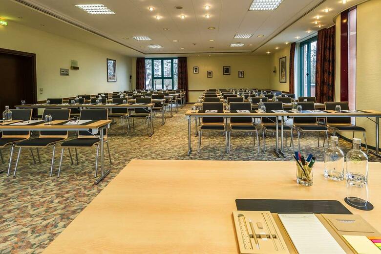 Steigenberger Maxx Hotel