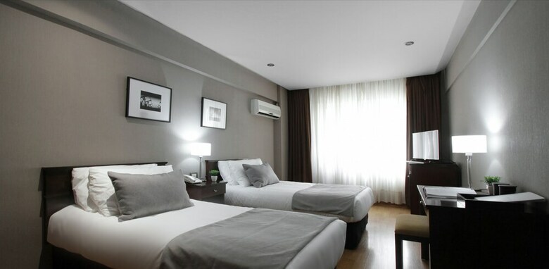 Hotel 8 De Octubre