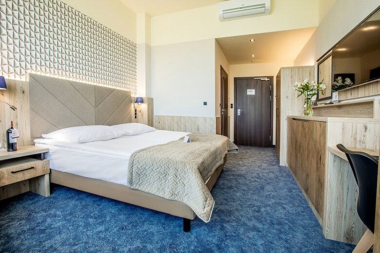 Spa & Wellness Hotel Diament Ustro?