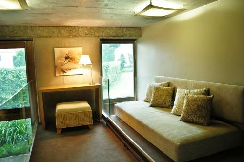 La Gioia Designer's Lofts Luxury Apartments