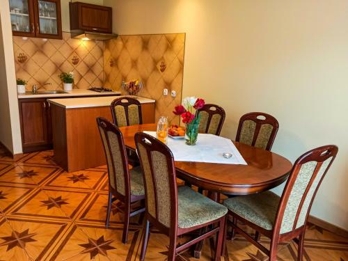 Apartamenty I Pokoje U Doroty