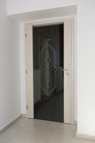 Hostal Penzion Longus