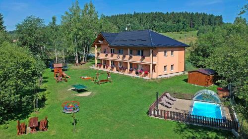 Apartments Nad Rybn�ky