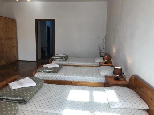 Alex Apartments