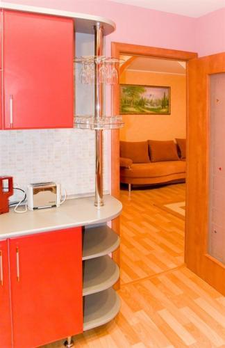 Apartment Megapolis On Koltsovskaya 30a - 9