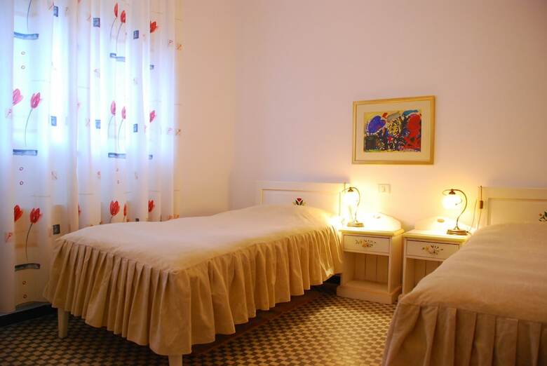 Hostal Pensiunea Casa Cranta