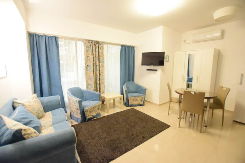 Aparthotel Decebal Residence Apartments