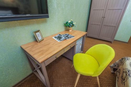 Pilau Business Hotel