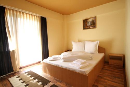 Hostal Pension Edy