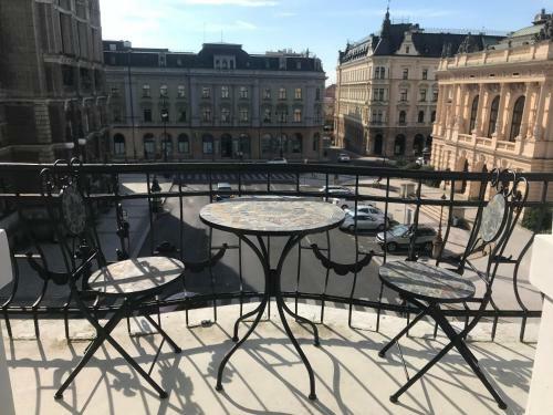 Old Town Boutique Apartments