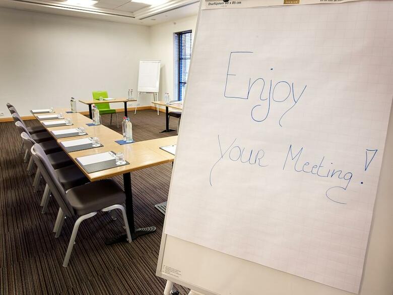 Hotel Express By Holiday Inn Hasselt