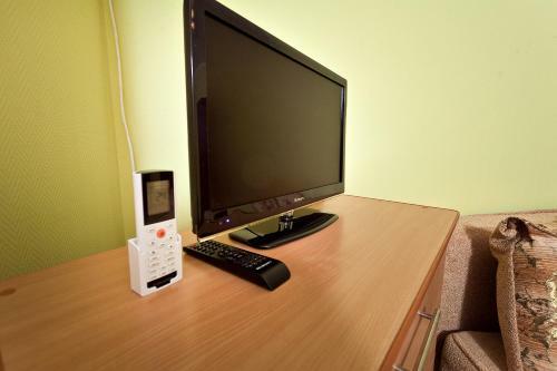 Apartments On Adoratskogo 4