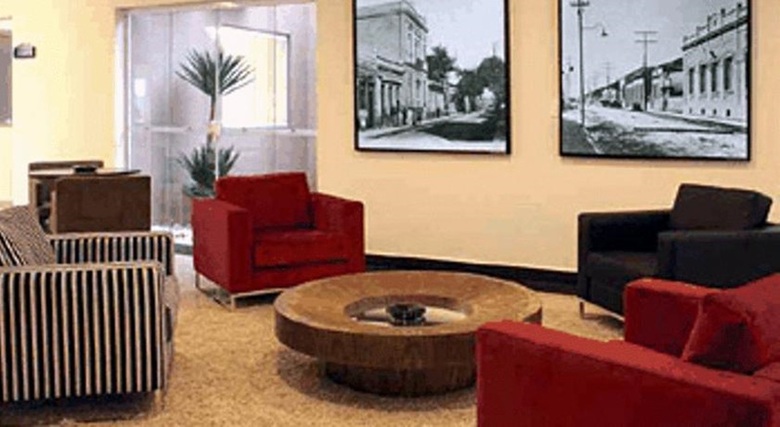 Quality Hotel Jundia�